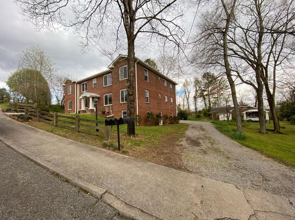 527 W Fort Hill St #2, Loudon, TN 37774