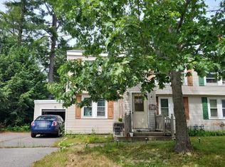 32 Emanuel Dr, Brunswick, ME 04011