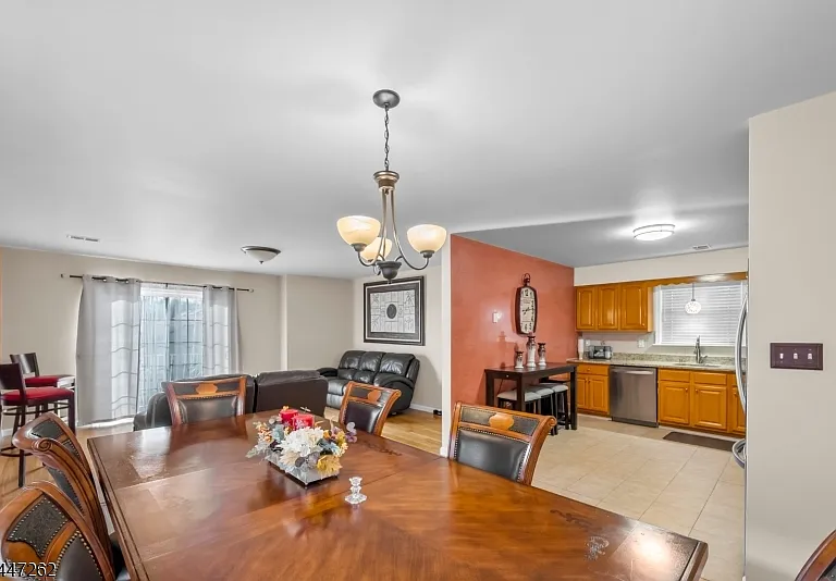 23 Chester Ave #2 — Photo 7