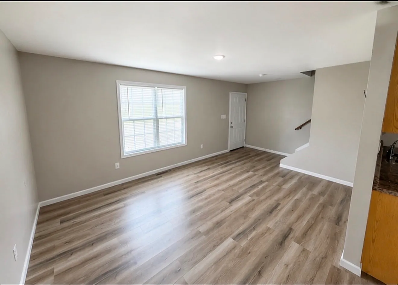 821 Old Corbin Pike Rd — Photo 2