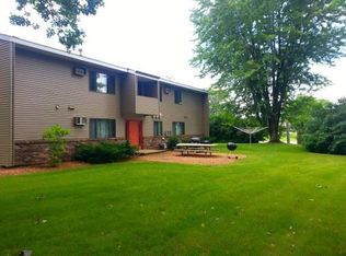 150 5th St S APT 6, Winsted, MN 55395