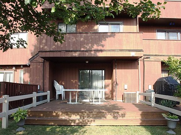 2nd image of 34 Stonegate Dr