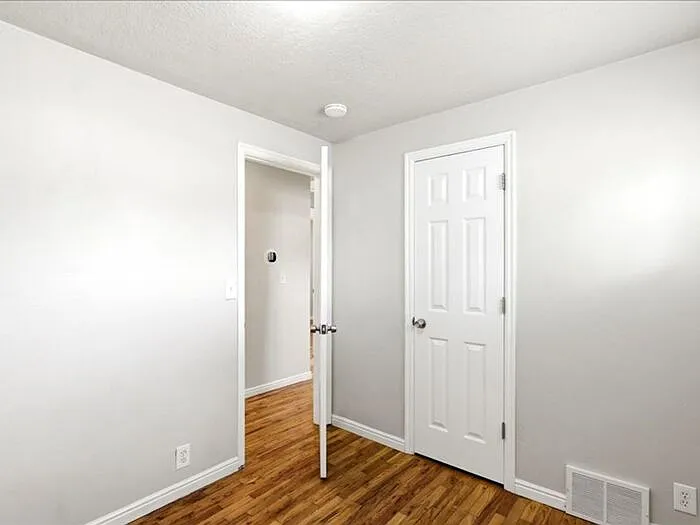 1026 S Montgomery St — Photo 11