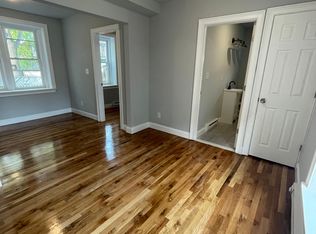 207 N 8th St, Allentown, PA 18102