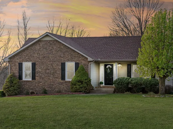 4220 Depot Ln, Cunningham, TN 37052