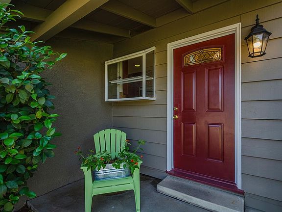 3rd image of 3168 Bakula Way