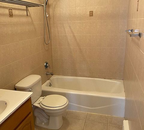 3rd image of 1648 E 14th St #3A