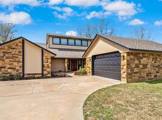 1102 NW 73rd St, Lawton, OK 73505