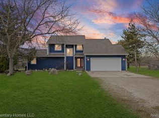 53771 N Foster Rd, Chesterfield, MI 48051