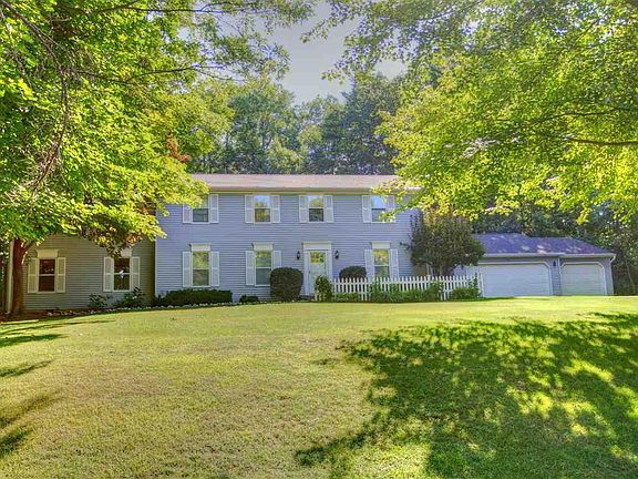 5th image of 6789 Franklin Woods Dr