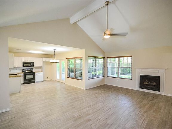 5th image of 3307 W Heatherock Cir