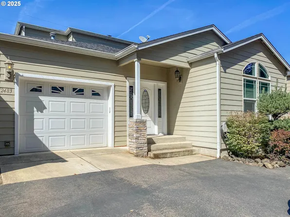 2483 SE Waldon Ave, Roseburg, OR 97470