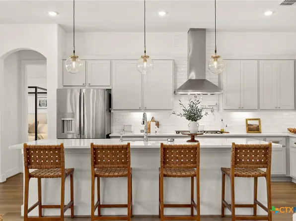 685 Treetop Pass, New Braunfels, TX 78130