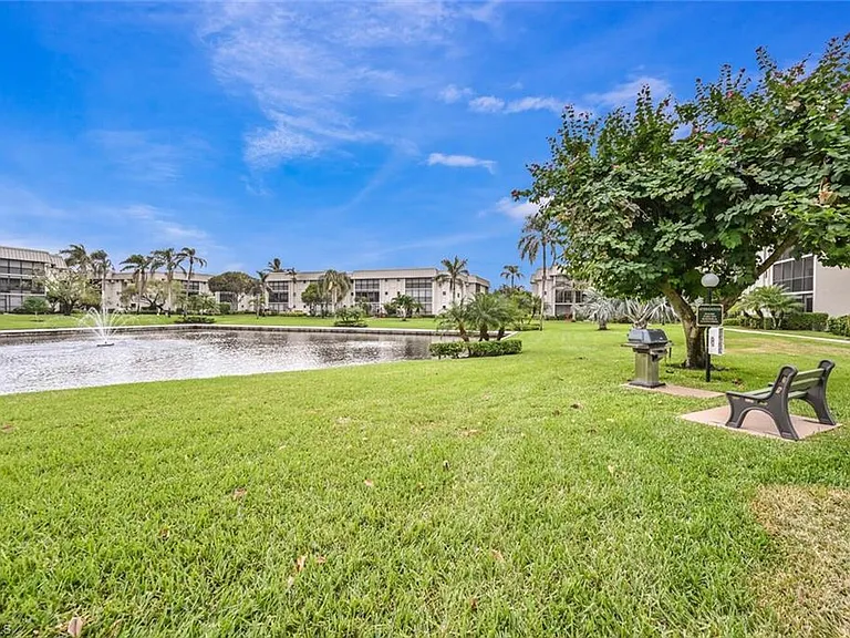 788 Park Shore Dr #G17 — Photo 43