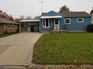 1169 Loretta Ave, Waterloo, IA 50702