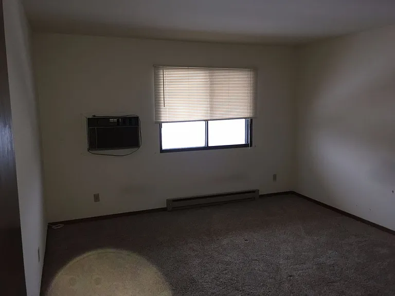 8850 39th Ave — Photo 11
