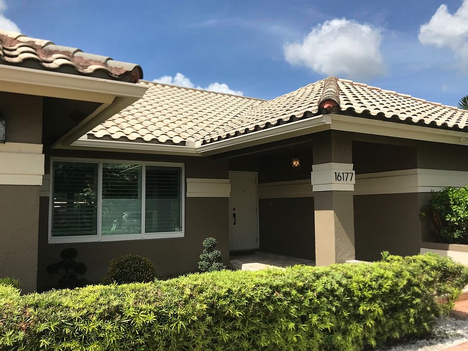 2nd image of 16177 NW 14th Ct