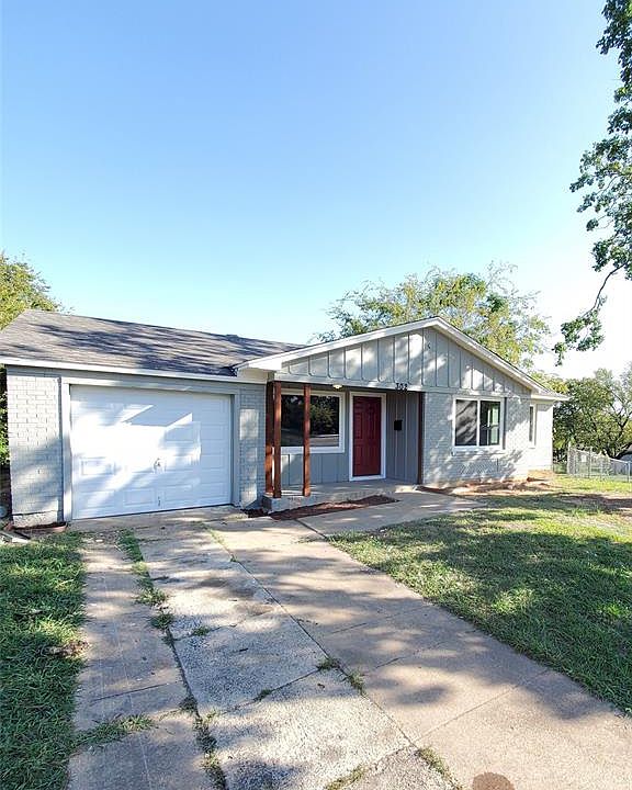 1st image of 302 W Phillips Ct
