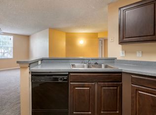Courtney Manor Apartments, Jacksonville, FL 32244