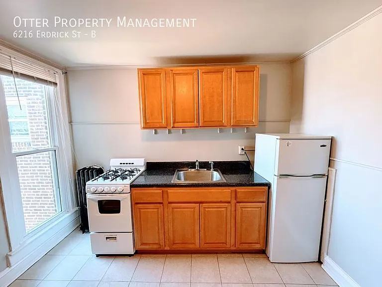 6216 Erdrick St #B — Photo 8