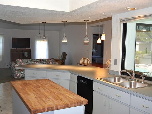 4th image of 4255 Albacore Cir