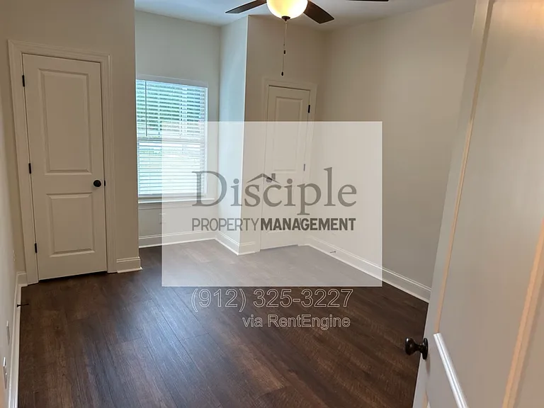 15 Ennis Rd — Photo 28