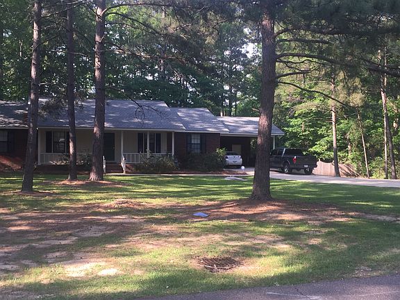 2nd image of 110 A Hillcrest Dr