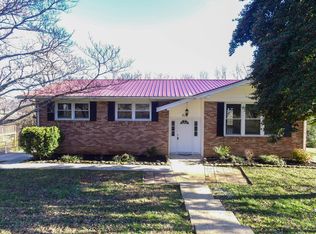 316 Holbrook Ln, Clinton, TN 37716