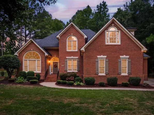 1317 Gironde Ct, Wake Forest, NC 27587