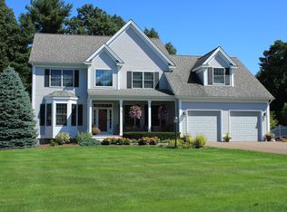 150 Overlake Dr, Colchester, VT 05446