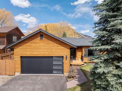 2032 Dandelion Ct, Jackson, WY, 83001
