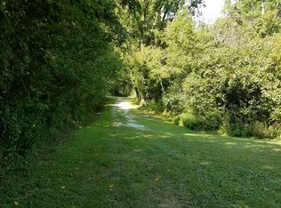 948 4 Mile Rd, Anderson Township, OH 45230