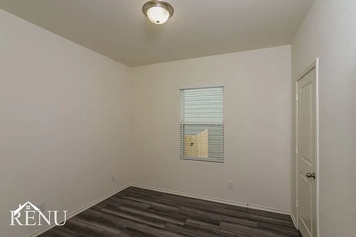 5223 Dawn Break St — Photo 10