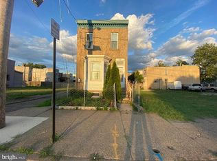 516 3rd St, Camden, NJ 08103