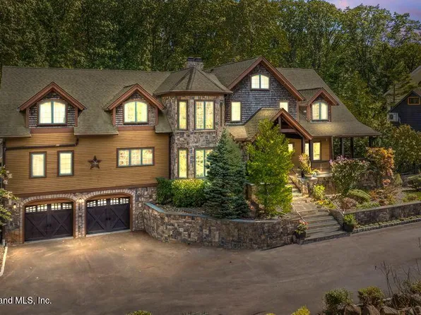 191 Nevada Ave, Staten Island, NY 10306