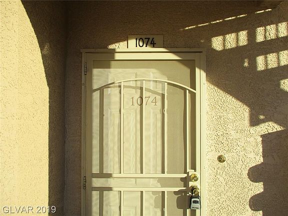 3rd image of 3400 Cabana Dr Unit 1074