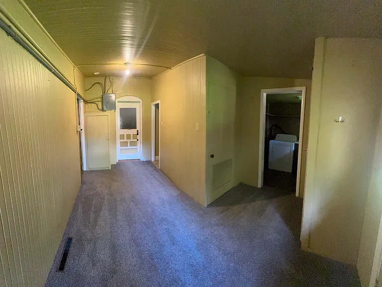 214 S Sherwood St — Photo 15