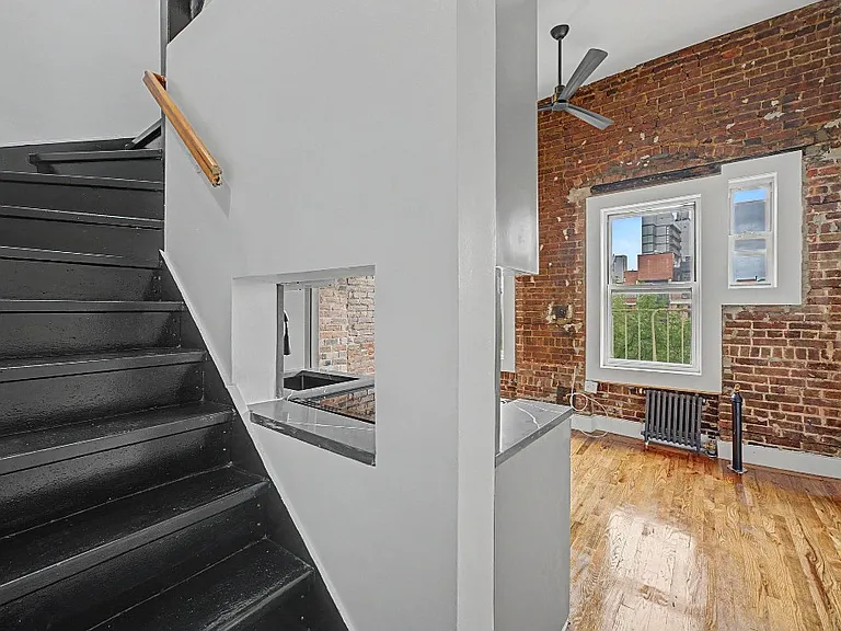 221 Mott St #PHB — Photo 5