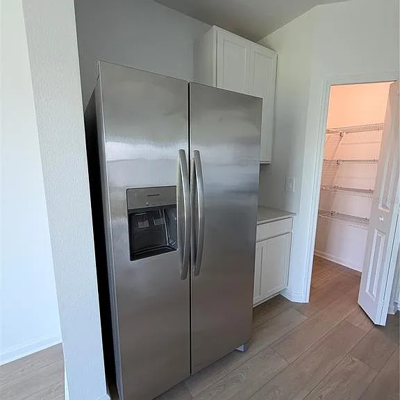 6468 Domizio Dr — Photo 11