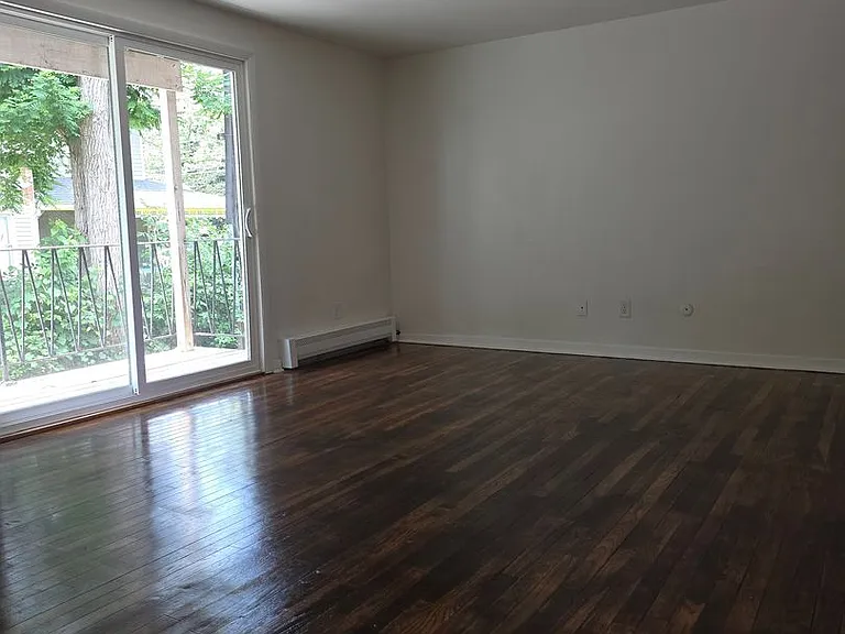519 W Water St #C — Photo 2