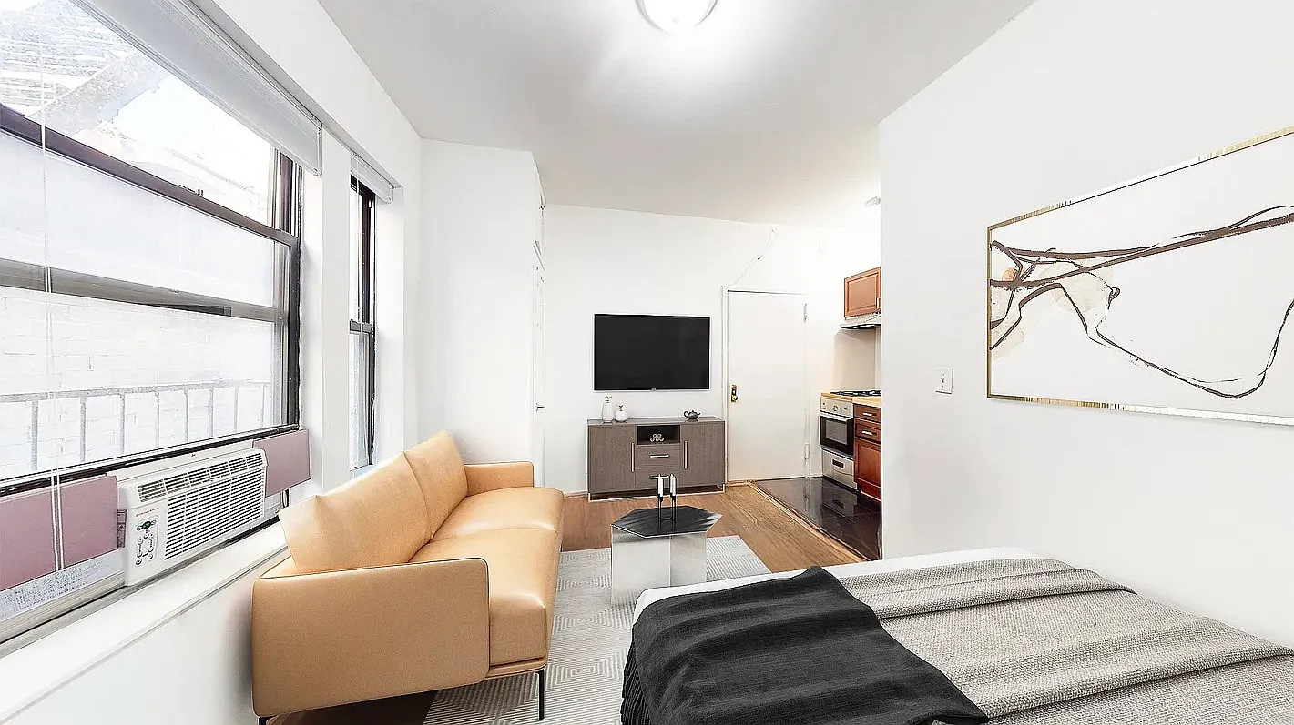 341 West 45th Street — Photo 1
