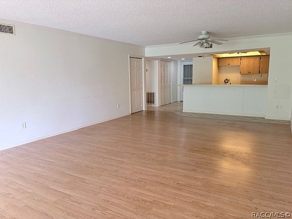 5th image of 4 Cypress Run APT 46A