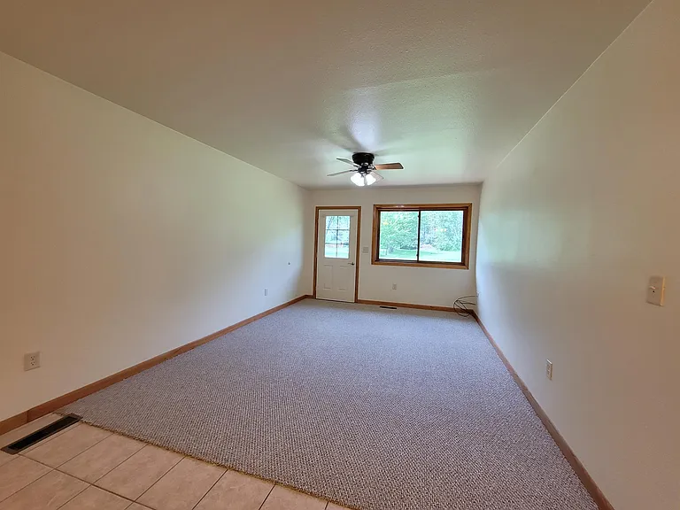 1013 Division St #2 — Photo 3