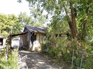 1409 McCormick St, Des Moines, IA 50316