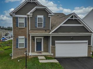 217 Country Barn Rd W, Houston, PA 15342