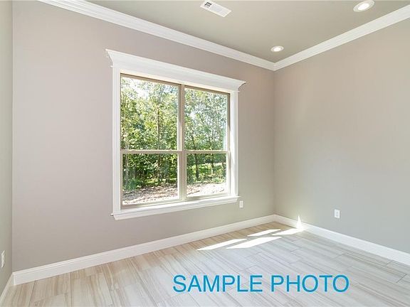 5th image of 1702 S Anthony Dr