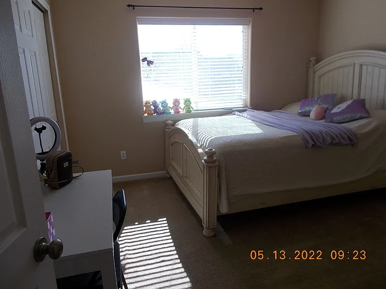 1382 Kremer Dr — Photo 2