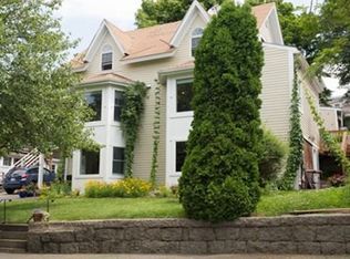 22 Rockland St, Swampscott, MA 01907