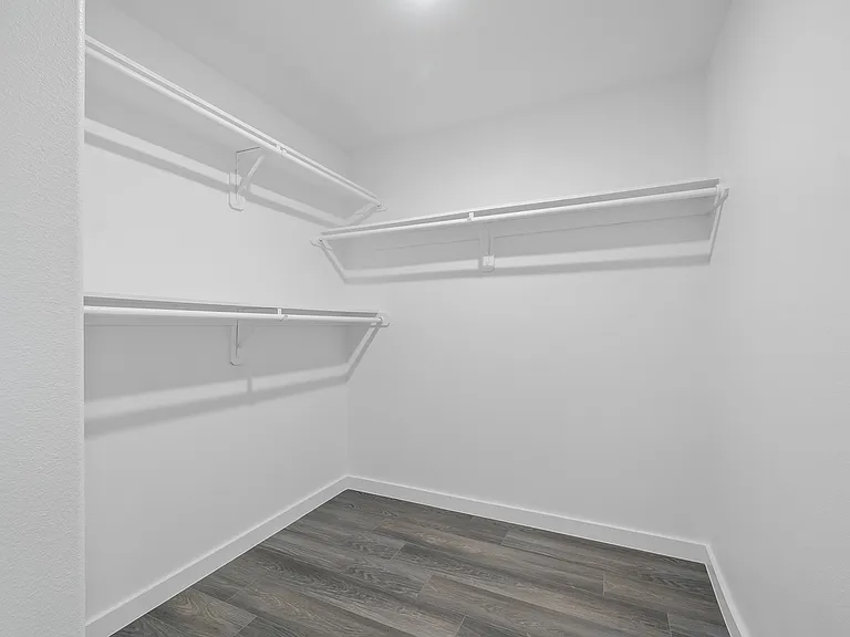 7413 Shotwell St #B — Photo 18