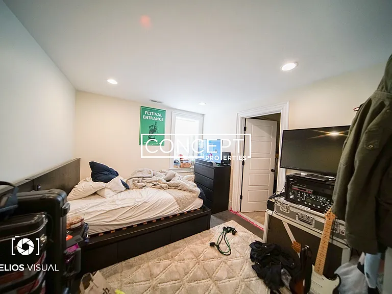 80 Linden St #1 — Photo 5